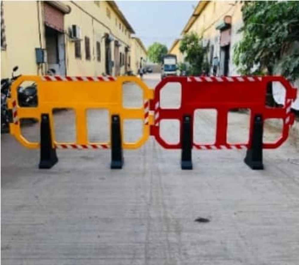 Plastic Fence Barricade