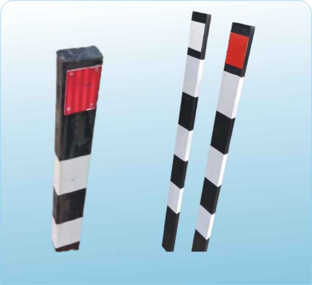 Metal Delineator Post