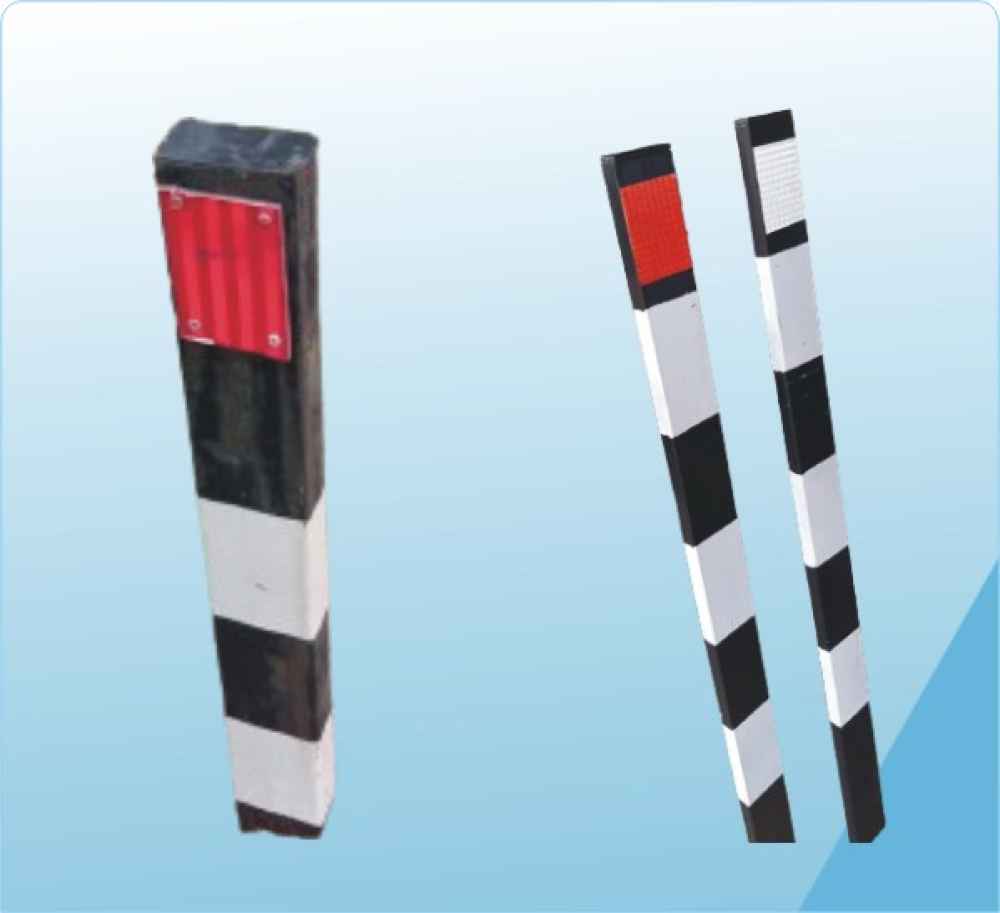 Metal Delineator Post